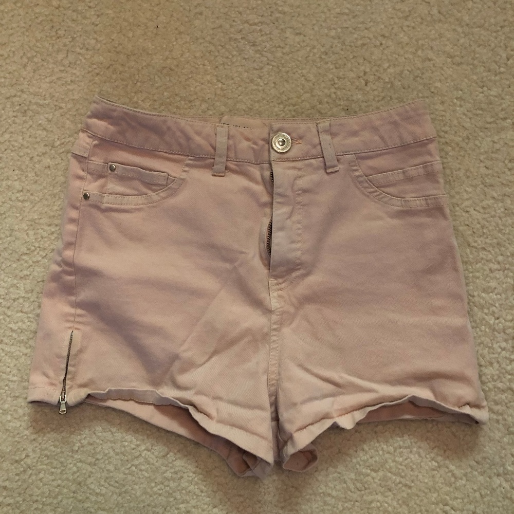 Light Peach High-Waisted Shorts